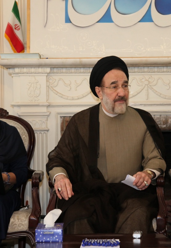 دیدار خبرنگاران با خاتمی﻿/حضور سردبیر روزنامه ابتکار جنوب استان+تصاویر