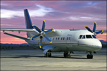 ازتعطیلی فرودگاه ها در کهگیلویه وبویراحمد تا کشف چاه نفت در فرودگاه اهواز!