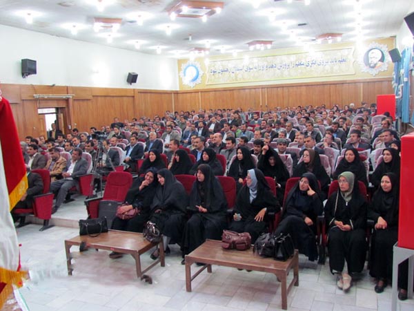 مدیرکل آموزش و پرورش کهگیلویه و بویراحمد:مجبور شدیم از نیروهای خدماتی در آموزش استفاده کنیم!