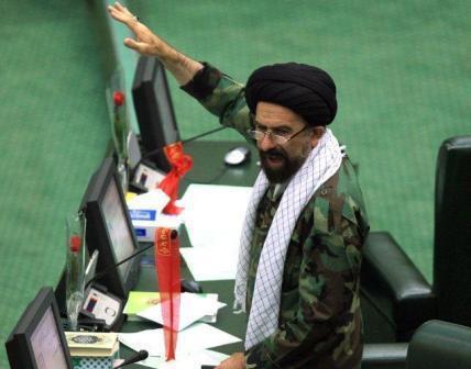 خط ونشان بزرگواری برای استاندار؛در استان هستند جوانان انقلابی و بسیجی  جواب محکم  به این‌گونه اظهارات بدهند.