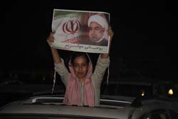 جشن هسته ای شیراز یهای خونگرم درتقدیراز دکترظریف+تصاویر