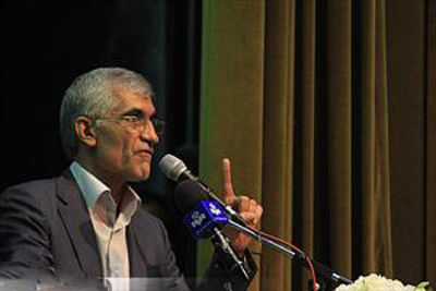 مهندس افشانی رسما سکان استانداری فارس را در دست گرفت /همه حواشی مراسم از قهر یک نماینده تا شعار استعفا استعفا ء علیه نمایندگان+تصاویر