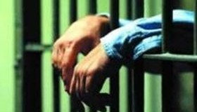 شرافت های معطل مانده پشت معماری اندیشه ها!/ گزارشی از مجرمانی که نه قتل کرده اند نه اختلاس!