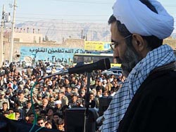 انتقاد تند امام جمعه بهبهان  ازنماینده مجلس :نماینده ای که هیچ کاری نکرده چرا اصرار دارد بماند/چرا باید به دنبال افرادی باشند تا در آینده برای آنها رای جمع آوری کند