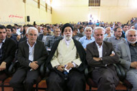 خامنه ای درجمع اصلاح طلبان چرام :برخی متحجرین داخلی که بسیار ادعاهای بلند و بالایی دارند اسلام را مغایر با دموکراسی می دانند