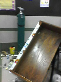 تخریب اموال عمومی در اورژانسِ بهبهان توسط همراه بیمار+تصاویر