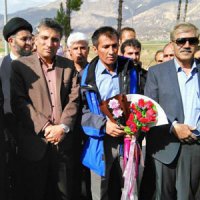 اولین گفتگو بامحيط‌بان دنا ساعتي بعد از آزادي از زندان:همه‌چيز عوض شده جز دنا/ من زندگي‌ام را مديون حاج‌آقا ملك‌حسيني نماينده رهبر در خبرگانم