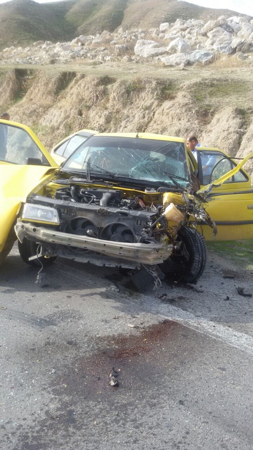 جاده ی گچساران- بهبهان:برخورد تک با پژو و مجروحیت 3سرنشین+تصاویر