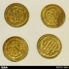 ناكامي قاچاق چيان عتيقه در ديشموك كهگيلويه /كشف 1072 سكه قديمي +عكس