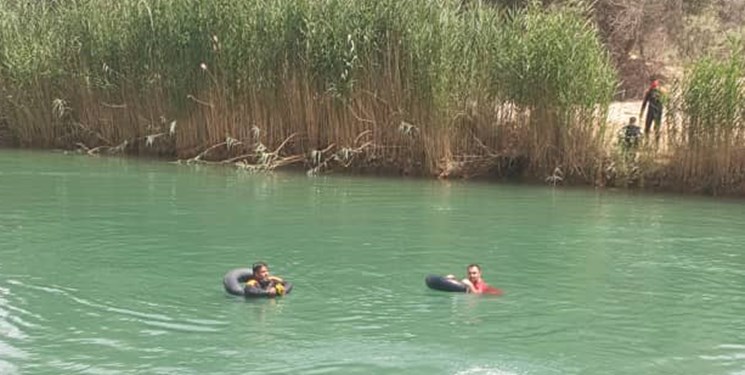 سقوط خودرو به داخل رودخانه مارون / تاکنون جسد ۲نفر پیداشده