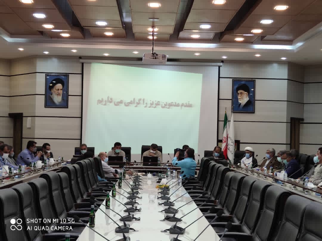 افزایش ۱۰۰ درصدی بودجه محیط زیست و منابع طبیعی استان/ ۴ بالگرد برای کمک به مهار آتش در ارتفاعات گچساران اعزام شد/ برخورد جدی با مسببان آتش سوزی در جنگل ها و مراتع/ بسیج امکانات کهگیلویه و بویراحمد برای مهار آتش