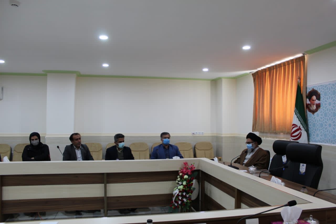 دیدار مدیرکل ثبت اسناد و املاک، شورای معاونین و  جامعه سردفتران و دفتریاران کهگیلویه و بویراحمد با نماینده ولی فقیه در استان و امام جمعه شهر یاسوج