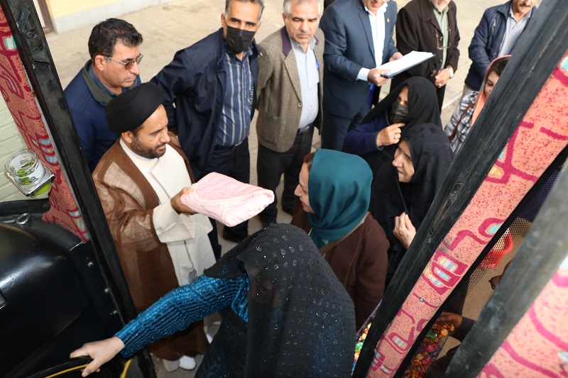 تصاویری ببینید از؛ اعزام اعضاي کانون بازنشستگان تامين اجتماعي گچساران به مشهد مقدس