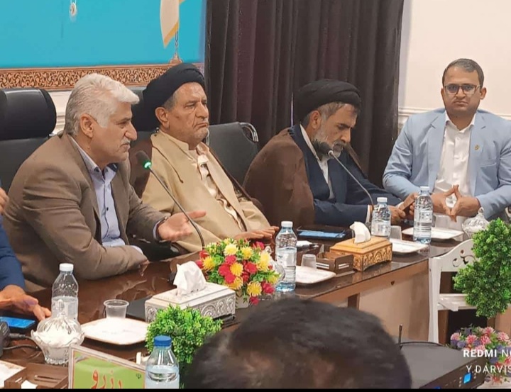 جلسه شورای اداری شهرستان چرام با حضور حجت الاسلام موحد برگزار شد