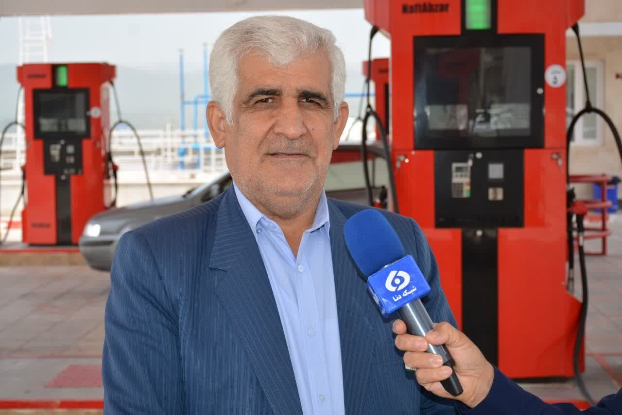 در راستای مسئولیت اجتماعی محقق گردید :   تامین سوخت مورد نیاز ادوات و تجهیزات بحران ، جهت مهار و مقابله با آتش در بخش هایی از مناطق استان