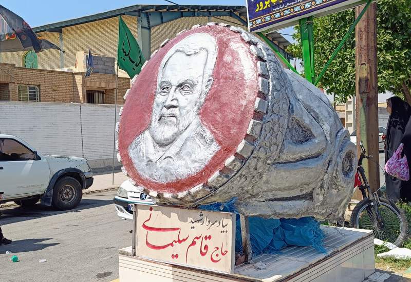 اقدام فرهنگی بسیار خوب توسط شهرداری دهدشت: رونمایی و نصب نماد انگشتر حاج قاسم در دهدشت