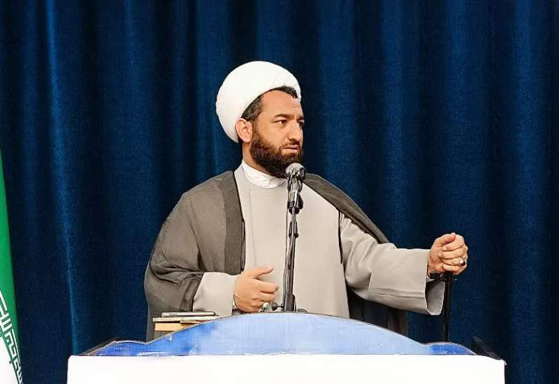امام جمعه دهدشت: تفکر مقاومت زنده است/قدرت از غرب به شرق منتقل می‌شود
