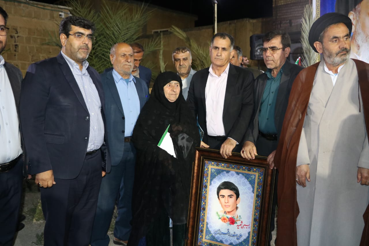 گزارش تصویری از یادواره دانش آموز شهید سید علی صفدر افراز