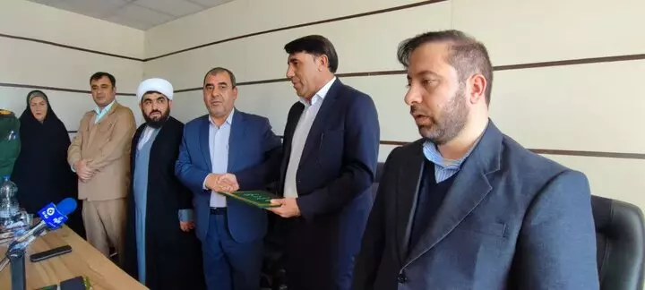 با حضور معاون سياسی و امنیتی استاندار کهگیلویه وبویراحمد:  مراسم تودیع و معارفه فرماندار شهرستان مارگون برگزار شد