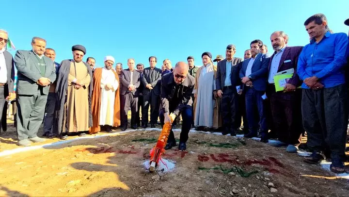  ۴۲ پروژه عمرانی با اعتبار ۲۸۸ میلیارد تومان در چرام افتتاح شد