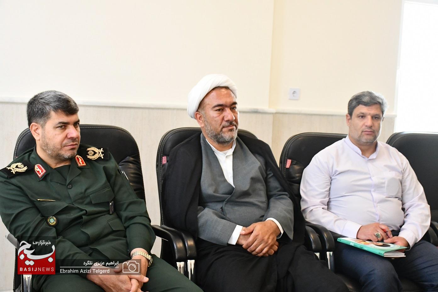دیدار مسئول بسیج طلاب و روحانیون کشور با فرمانده سپاه فتح + (تصاویر)