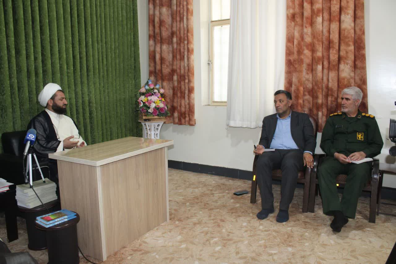 نشست قرارگاه مساجد کهگیلویه در دفتر امام جمعه دهدشت برگزار شد/200 مسجد فعال در شهرستان وجود دارد/مسول جدید قرارگاه مساجد کهگیلویه معرفی شد/تصاویر