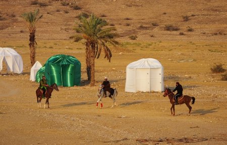 واقعه غدیر خم در گچساران بازسازی شد/گزارش تصویری واقعه غدیر خم در گچساران بازسازی شد/گزارش تصویری