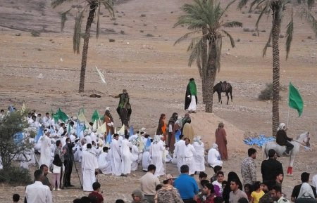 واقعه غدیر خم در گچساران بازسازی شد/گزارش تصویری واقعه غدیر خم در گچساران بازسازی شد/گزارش تصویری