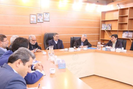 ۱۶ آذر محور هم اندیشی و تبادل نظر جامعه دانشگاهی/ انجام مطالعات شهرک دانشگاهی/هدف شناسی واقناع جامعه با شیوه علمی و دانشگاهی ۱۶ آذر محور هم اندیشی و تبادل نظر جامعه دانشگاهی/ انجام مطالعات شهرک دانشگاهی/هدف شناسی واقناع جامعه با شیوه علمی و دانشگاهی