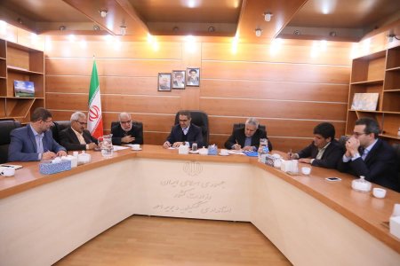۱۶ آذر محور هم اندیشی و تبادل نظر جامعه دانشگاهی/ انجام مطالعات شهرک دانشگاهی/هدف شناسی واقناع جامعه با شیوه علمی و دانشگاهی ۱۶ آذر محور هم اندیشی و تبادل نظر جامعه دانشگاهی/ انجام مطالعات شهرک دانشگاهی/هدف شناسی واقناع جامعه با شیوه علمی و دانشگاهی