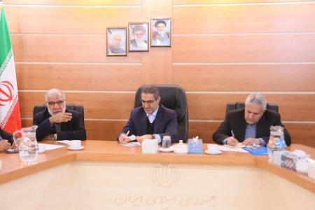 ۱۶ آذر محور هم اندیشی و تبادل نظر جامعه دانشگاهی/ انجام مطالعات شهرک دانشگاهی/هدف شناسی واقناع جامعه با شیوه علمی و دانشگاهی ۱۶ آذر محور هم اندیشی و تبادل نظر جامعه دانشگاهی/ انجام مطالعات شهرک دانشگاهی/هدف شناسی واقناع جامعه با شیوه علمی و دانشگاهی