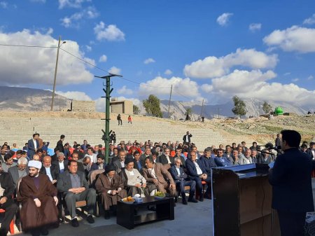 بهمئی وفاداری خود را نشان داد: به گرمی مرداد به طراوت بهار میزبانی از موحد + تصاویر بهمئی وفاداری خود را نشان داد: به گرمی مرداد به طراوت بهار میزبانی از موحد + تصاویر