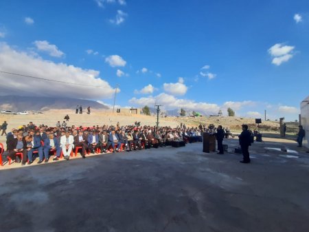گزارش تصویری از استقبال پرشکوه مردم با غیرت ایل بهمئی از سید محمد موحد گزارش تصویری از استقبال پرشکوه مردم با غیرت ایل بهمئی از سید محمد موحد