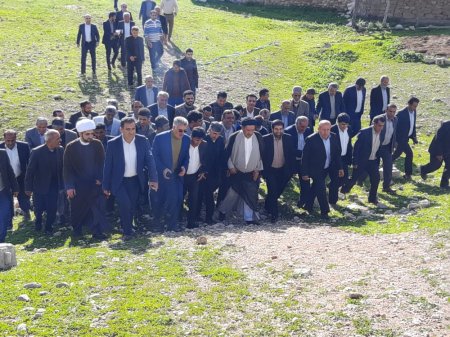 گزارش تصویری از استقبال پرشکوه مردم با غیرت ایل بهمئی از سید محمد موحد گزارش تصویری از استقبال پرشکوه مردم با غیرت ایل بهمئی از سید محمد موحد