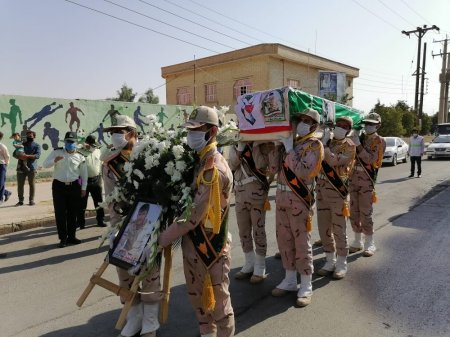 گزارش تصویری از مراسم تشییع پیکر شهید مدافع امنیت در دهدشت گزارش تصویری از مراسم تشییع پیکر شهید مدافع امنیت در دهدشت