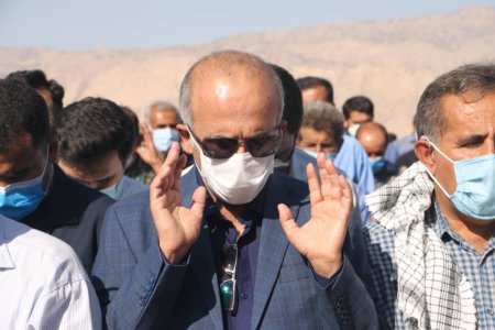 گزارش تصویری از تشییع پیکر شهید تازه تفحص شده در بهمئی گزارش تصویری از تشییع پیکر شهید تازه تفحص شده در بهمئی