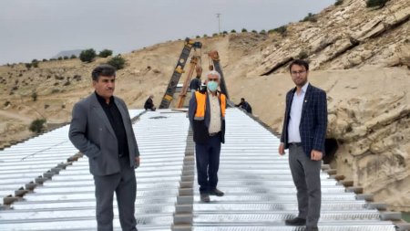 گزارش تصویری از تیرگذاری پل شهرستان لنده گزارش تصویری از تیرگذاری پل شهرستان لنده