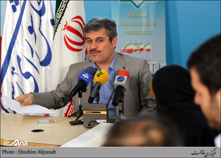 نشست خبری غلامرضاتاجگردون با رسانه های ملی +تصاویر