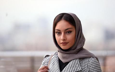 فعالیت جدیدیک بازیگر تلویزیون بعنوان مدل تبلیغاتی!+تصاویر