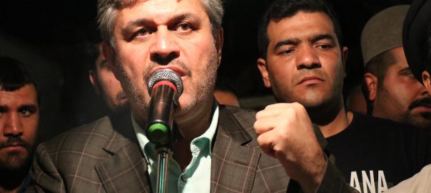 سنگ تمام دهدشتی ها برای روحانی /تاجگردون:ایران در چهارسال آینده به شخصیتی با پیشنیه درخشان دیپلماتیک نیاز دارد+تصاویر