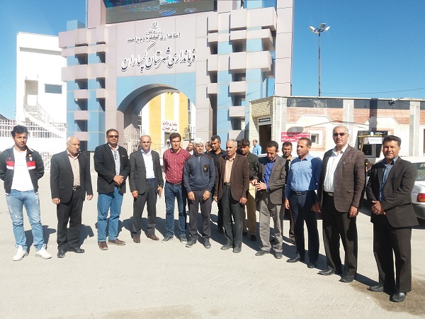 اعتراض کشاورزان امامزاده جعفری به فرمانداری گچساران رسید+جزییات
