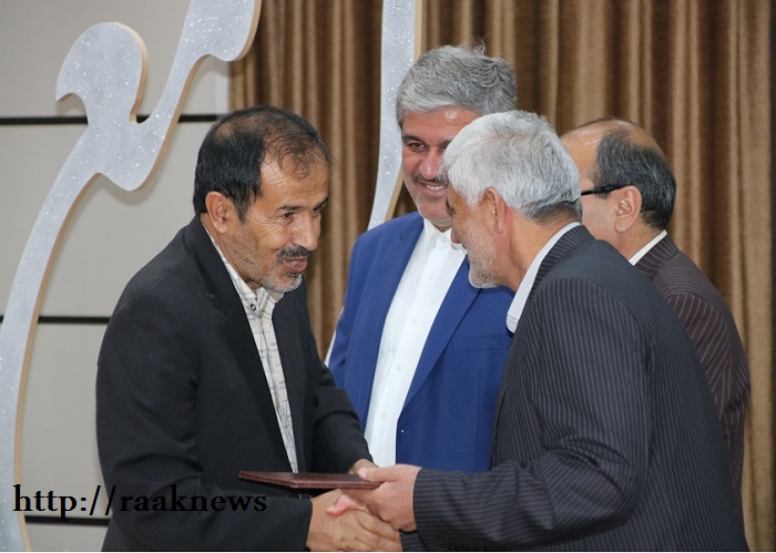 300فرهنگی نمونه در گچساران تجلیل شدند.