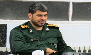 فرمانده سپاه فتح استان کهگیلویه و بویراحمد پای درد دل مردم نشست/گزارش تصویری