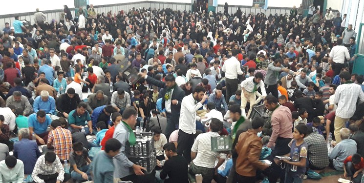 بازتاب سفره افطاری 5هزار نفری قلعه رئیسی در شبکه های سراسری صداوسیما+فیلم
