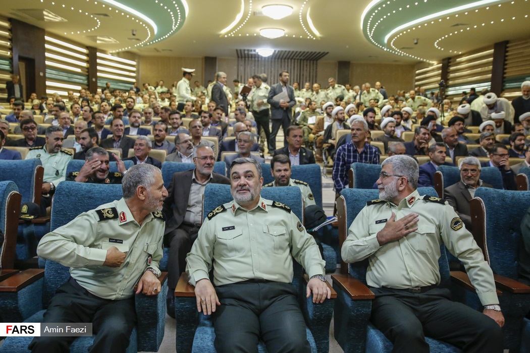 گزارش تصویری از مراسم تودیع و معارفه فرمانده جدید نیروی انتظامی استان فارس