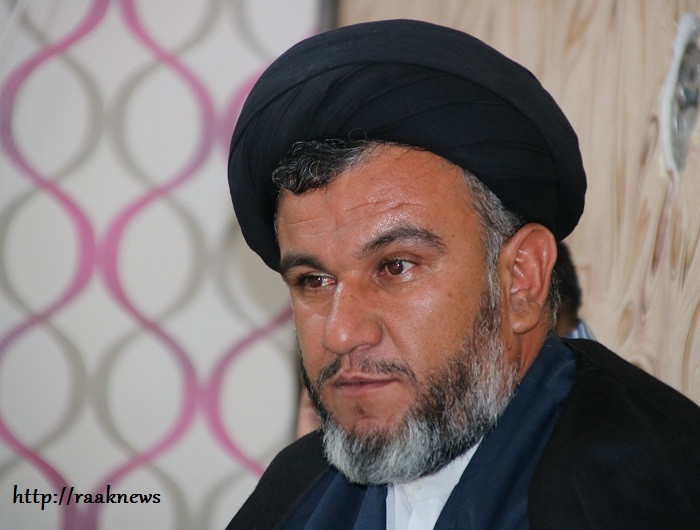 گزینه احتمالی یازدهمین دوره انتخابات مجلس شورای اسلامی در شهرستانهای گچساران و باشت؛هر کسی گفت غلام مردم است دروغ می گوید/برخی مسئولین با آسفالت هم عکس یادگاری می گیرند