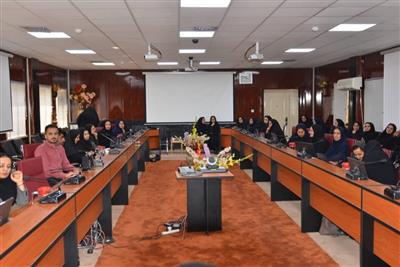 نشست هم اندیشی كاركنان امور منشی گری و ماشین نویسی شركت نفت و گاز گچساران برگزار شد