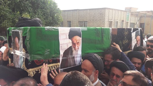 آغاز مراسم تشییع پیکر آیت الله آمیراحمد تقوی مقدم/گزارش تصویری