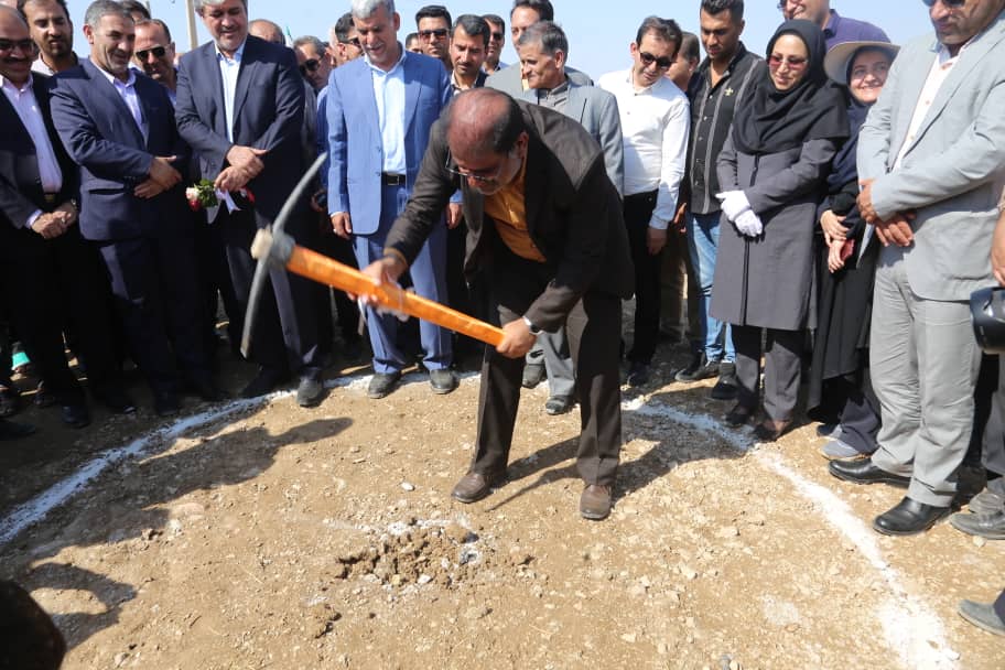 افتتاح و کلنگ زنی ۵۲ طرح عمرانی و اقتصادی در گچساران در پنجمین روز از هفته دولت + گزارش تصویری