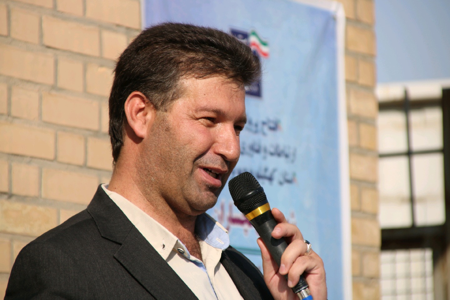 تمجید جالب روابط عمومی مخابرات کهگیلویه وبویراحمد از یک نماینده : تاجگردون میرشکال کل ایران است